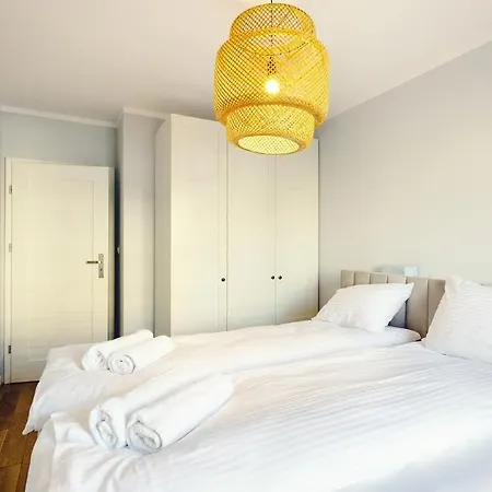 公寓 Spacious 3-room - Centre - Free Parking For 2 Cars - Balcony