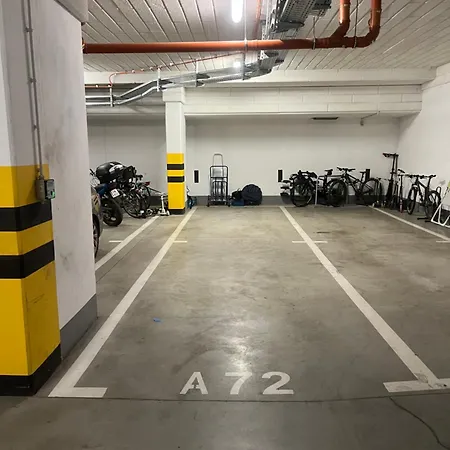 Comfy 3-room - Centre - Free Parking For 2 Cars * فروتسواف