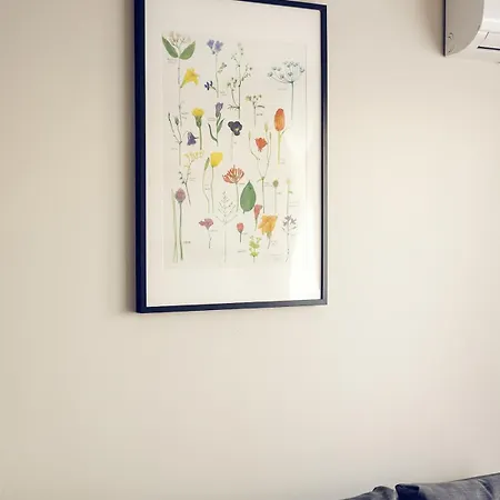 3-room Centre Near Market Square Free Parking Apartament *