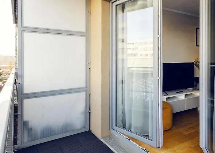 3-room Centre Near Market Square Free Parking Апартаменты *