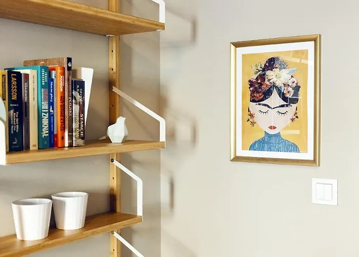 3-room Centre Near Market Square Free Parking Апартаменты *