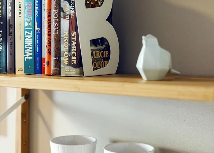 Apartment 3-Room Apartment In Wroclaw, City Centre, Free Parking For 2 Cars *